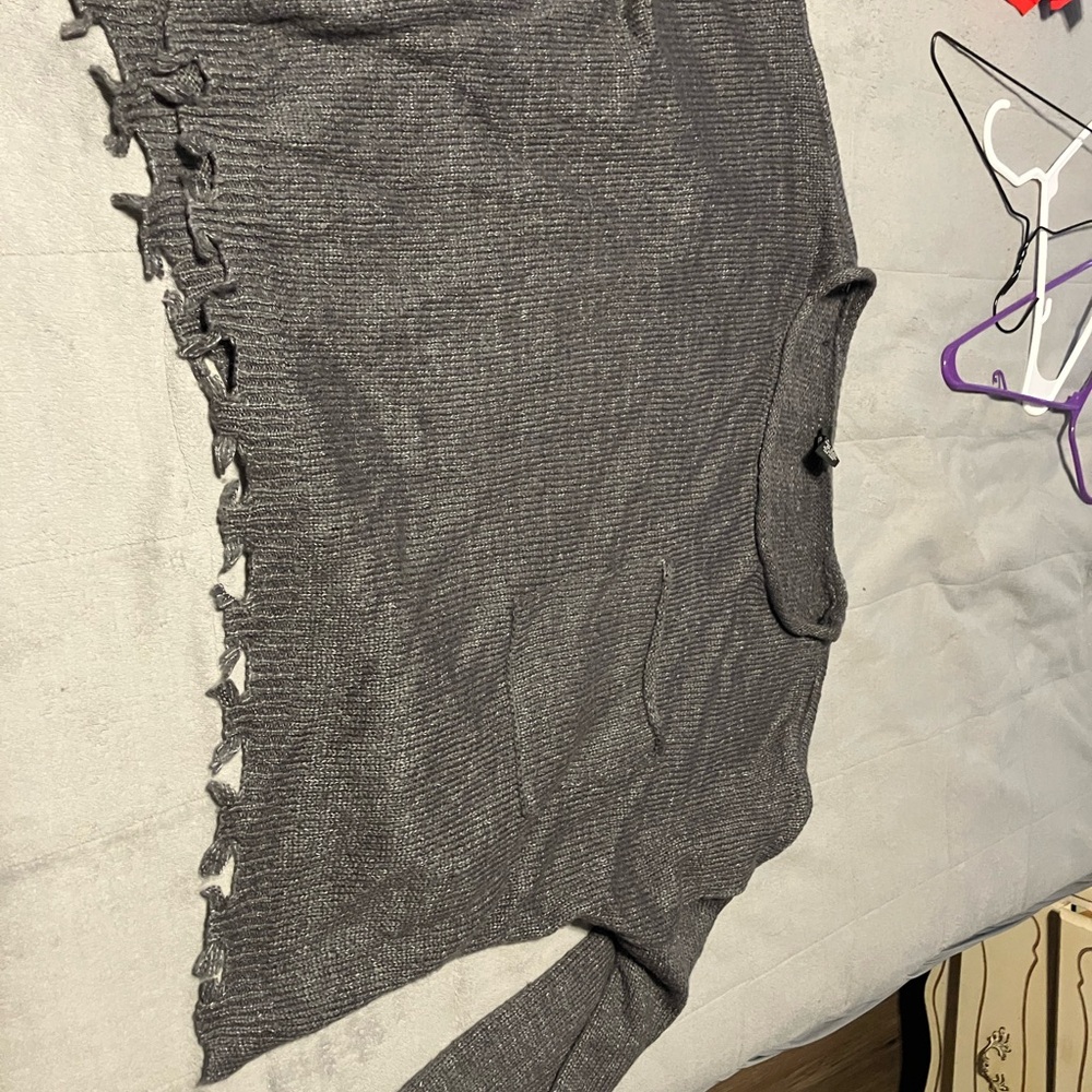 Chic Gray Knit Poncho